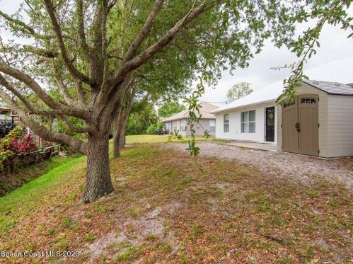 449 Toledo St, Sebastian FL  32958-4373 exterior