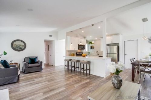 3451 Lockwood Dr, San Diego CA  92123-2619 exterior