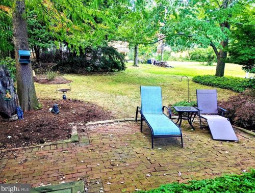 623 Crescent Ave, Lansdale PA 19446-3203 exterior