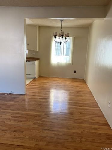 2520 Carnegie Ln, Redondo Beach CA  90278-3864 exterior