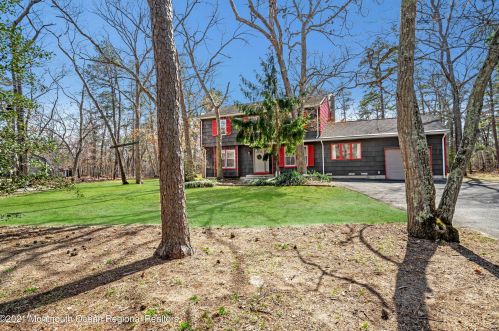 1068 Toms River Rd, Jackson Twp NJ  08527-5240 exterior