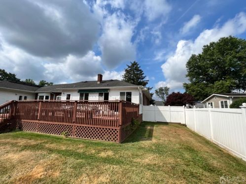 966 Old Bridge Tpke, East Brunswick NJ  08816-3848 exterior