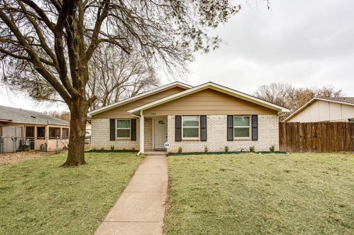 929 Middle Cove Dr, Plano, TX 75023-4918