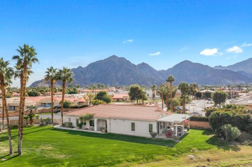 78140 Calle Las Ramblas, La Quinta CA  92253-8906 exterior