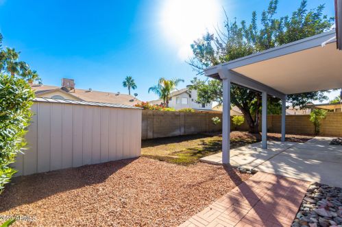 4351 Wahalla Ln, Glendale AZ  85308-7345 exterior