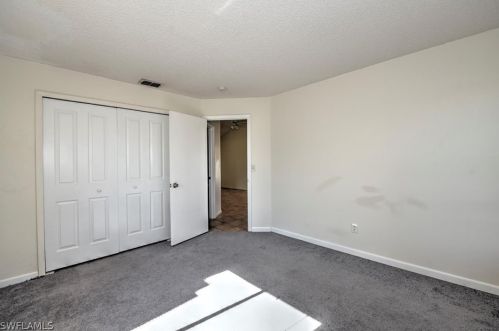 4616 6th Ave, Cape Coral FL  33914-6405 exterior