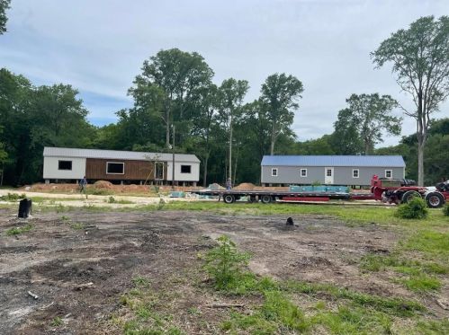 342 Falling Leaf Rd, Dinsmore, TX 77488-8750
