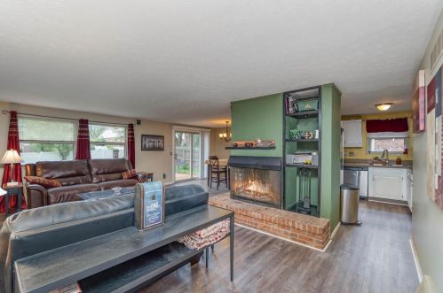 6316 Birchdale Ct, Cincinnati, OH 45230-3635