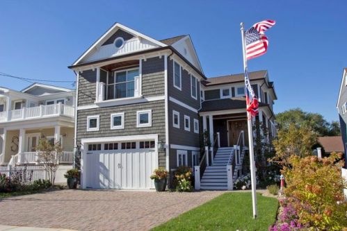 51 Dickman Dr, Lavallette, NJ 08735-2807