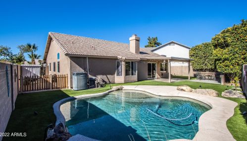 41 Russell Ct, Gilbert, AZ 85234-9016