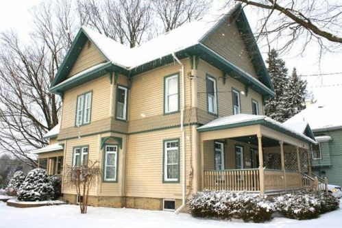 36 State St, Pope Mills, NY 13654-4128