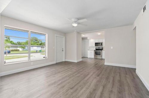 3331 Monte Vista St, Fort Pierce FL  34952-6122 exterior