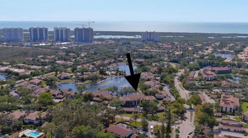 545 Lake Louise Cir, Naples, FL 34110-8016