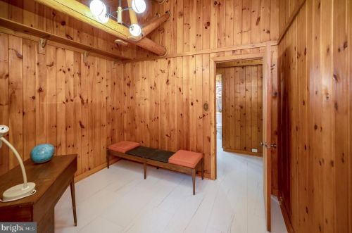 120 Hillside Dr, Locust Grove VA 22508-5233 exterior