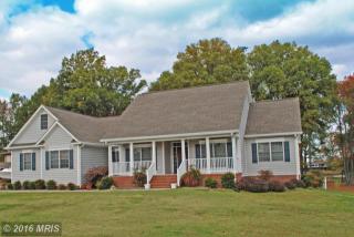 70 Inlet Ln, Montross, VA 22520-4025