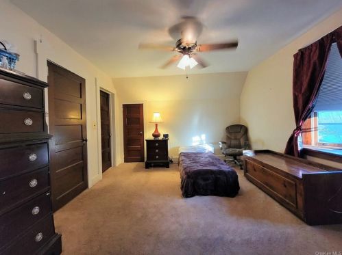 156 Prospect Ave, Middletown NY  10940-3941 exterior