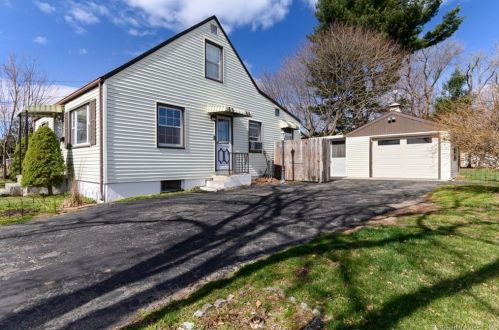 24 Nells Rd, Milford, CT 06460-5444