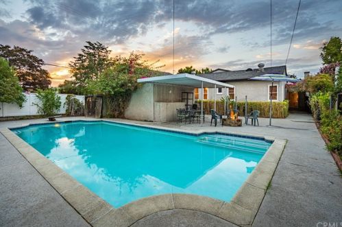 736 Roses Rd, San Gabriel, CA 91775-2335
