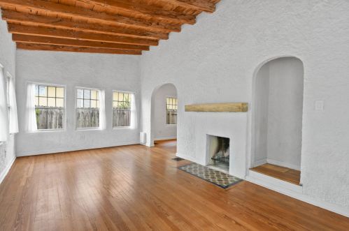 529 34th St, West Palm Beach FL  33407-4823 exterior