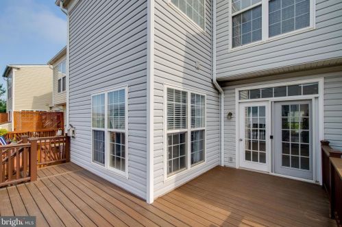 15017 Danube Way, Haymarket VA  20169-3321 exterior