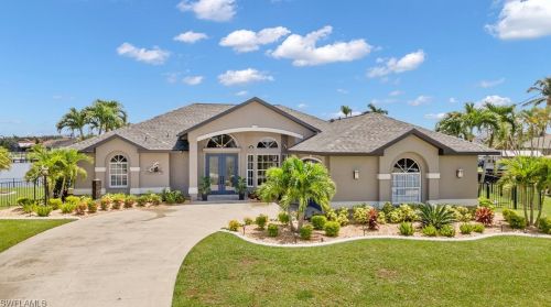 1948 21st St, Cape Coral, FL 33909-4718