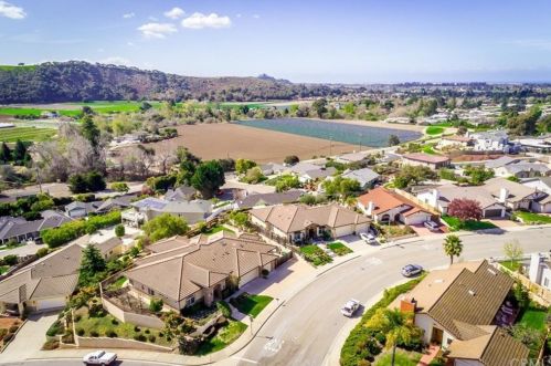 312 Platino Ln, Pismo Beach, CA 93420-2933