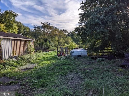 962 Vandyke Greenspring Rd, Blackbird DE  19734-9218 exterior