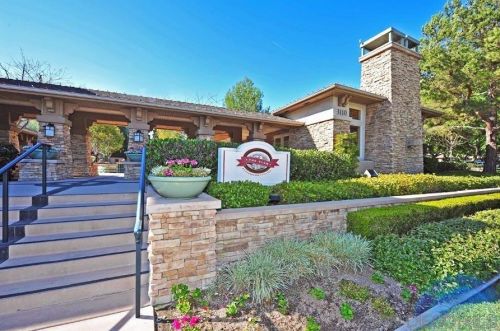 2710 Cyn Ave, San Diego CA 92123-5428 exterior