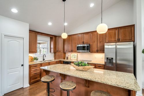 450 Pickett Dr, Covington KY  41011-1861 exterior