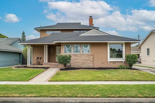 6432 Los Arcos St, Long Beach, CA 90815-2344