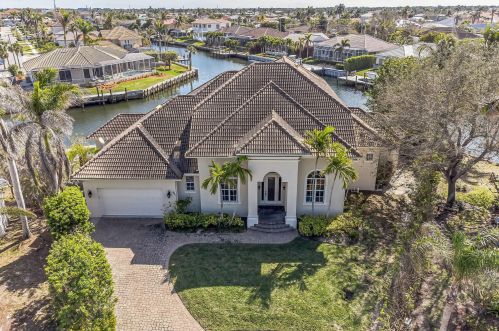 961 Olive Ct, Marco Island, FL 34145-3506