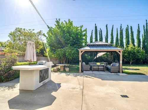 4935 Doreen Ave, Temple City CA  91780-4117 exterior