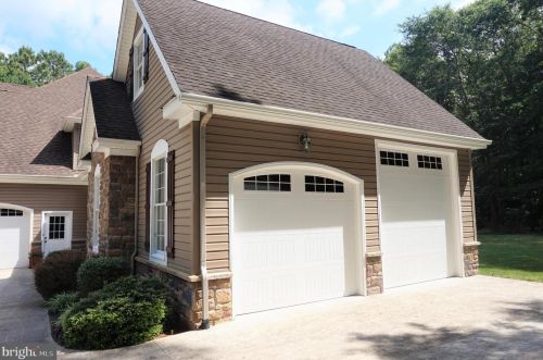 216 Otter Run Ct, Seaford DE  19973-7432 exterior