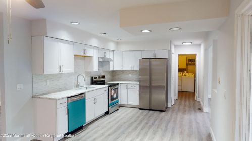 366 Arlington Ave, Berkeley Township NJ 08721-2357 exterior