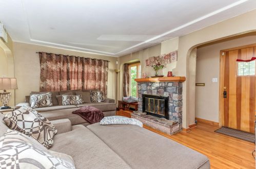 502 Pennsylvania Ave, West Bend, WI 53095-4138