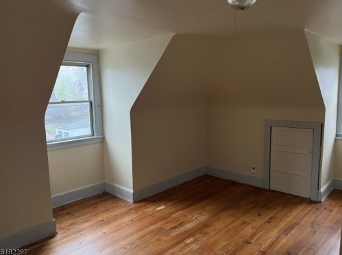 98 Elm St, Montclair NJ  07042-3269 exterior