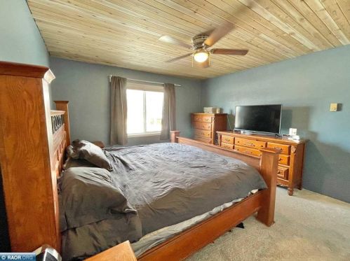 524 37th St, Hibbing MN 55746-2918 exterior