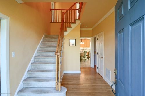 16 Crimson Ln, East Freehold, NJ 07728-9013