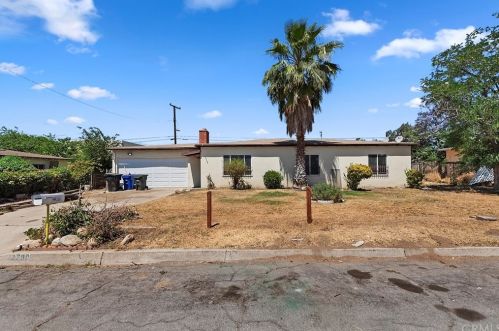 2790 Erwin Ave, San Bernardino, CA 92404-4240