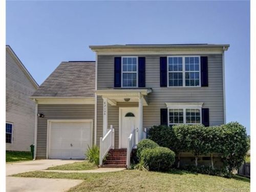 6217 Linda Vista Ln, Charlotte, NC 28216-8758