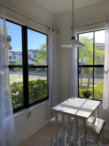 9764 34th Ct, Hialeah FL  33018-1880 exterior