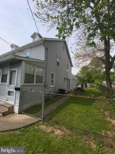 2038 Duncan Rd, Wilmington, DE 19808-5932