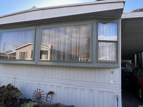 55 Coronado Cir, Santa Rosa, CA 95409-3233