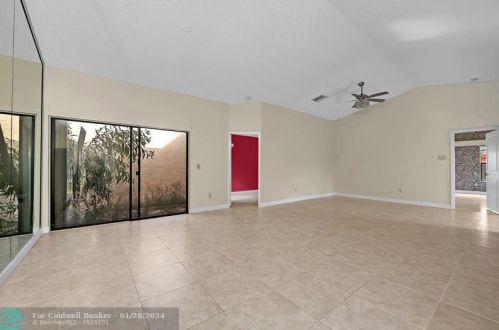 2622 13th St, Delray Beach FL  33445-1327 exterior