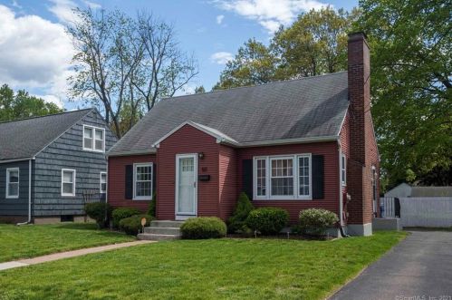 50 Marshall Rd, Manchester, CT 06040-4326