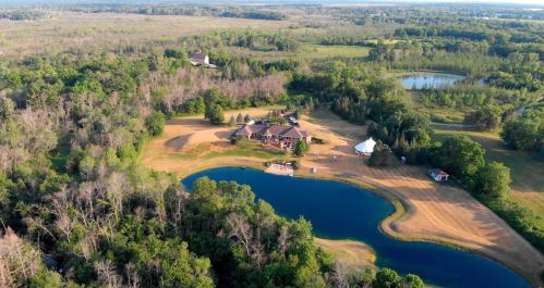 38740 Genesee Lake Rd, Oconomowoc, WI 53066-8614