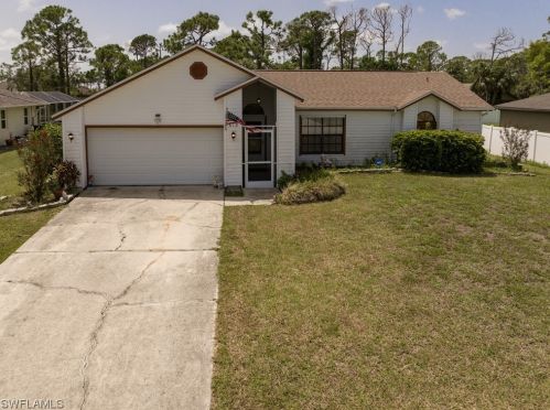 612 4th Ter, Cape Coral FL  33909-2002 exterior