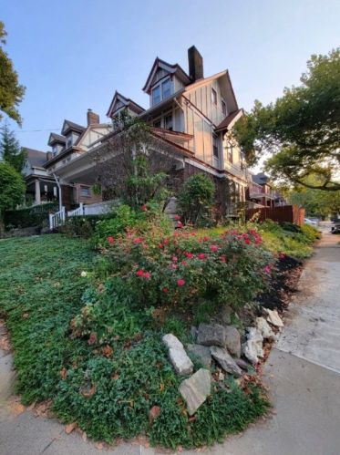 2239 Shady Ave, Pittsburgh, PA 15217-2113