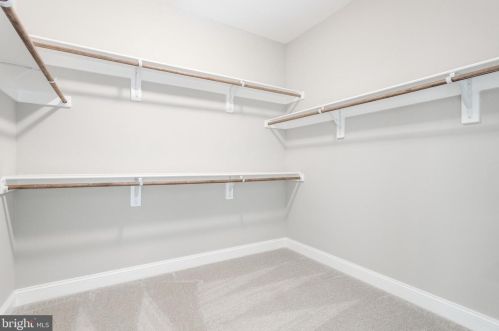 1930 Hillside Dr, Falls Church VA  22043-1414 exterior