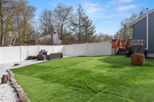 61 Caleb Dr, Danville NH  03819-3017 exterior